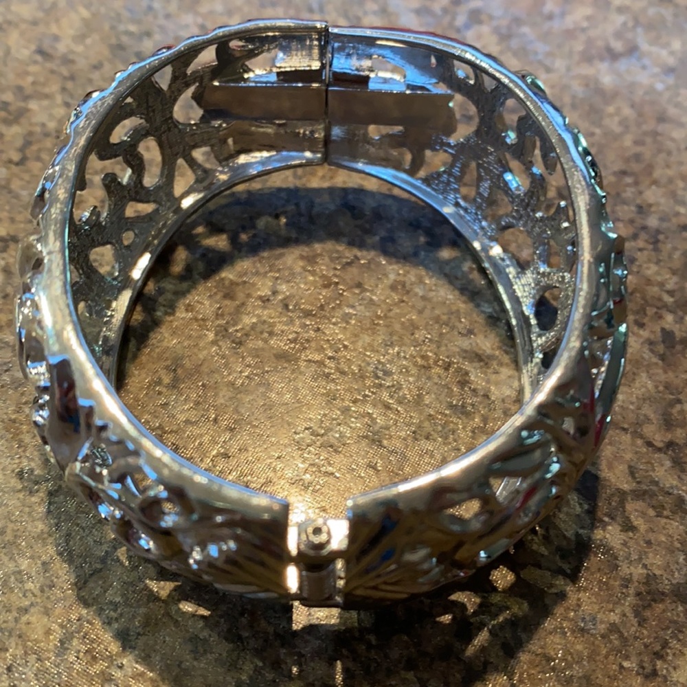 Hinged Wide Silver Bangle Bracelet - image 4